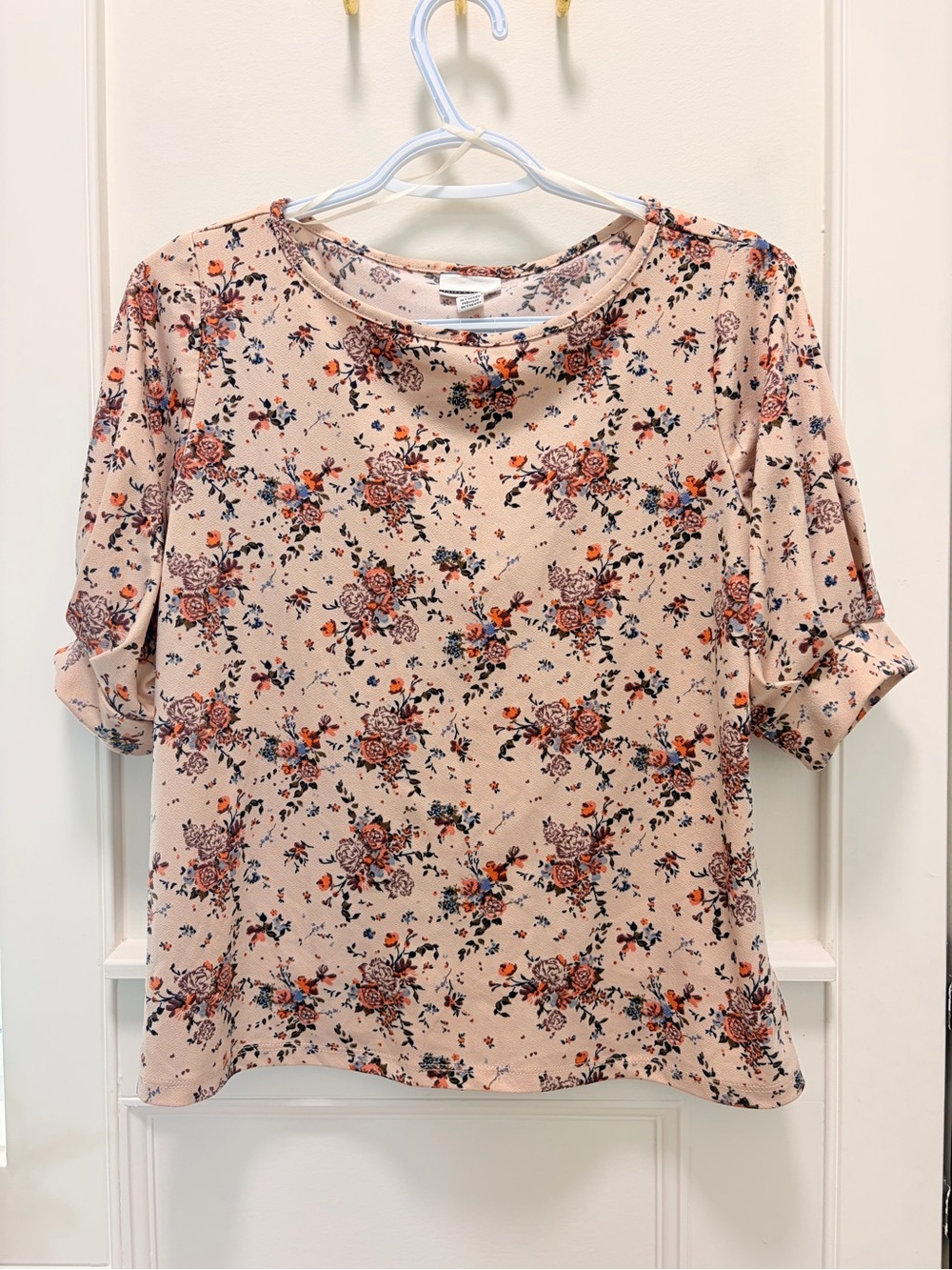 Jules & Leopold Blush Floral Short-Sleeve Top